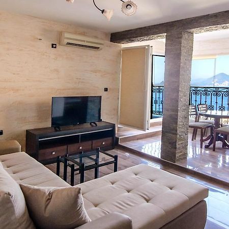Apartment Dzaleta Sveti Stefan Extérieur photo