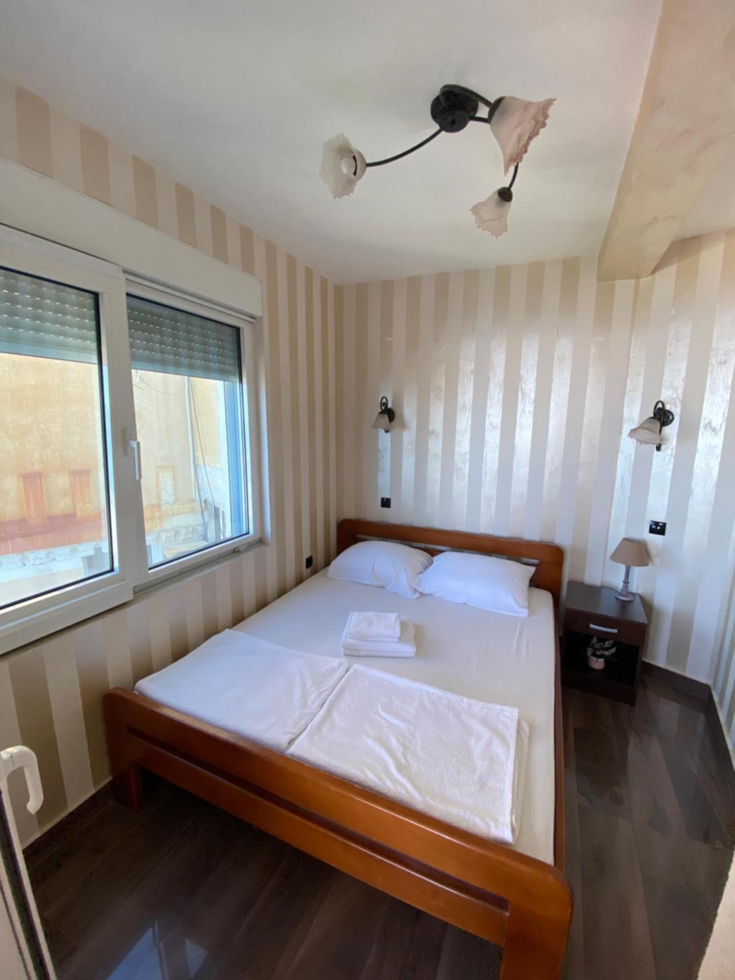 Apartment Dzaleta Sveti Stefan Extérieur photo
