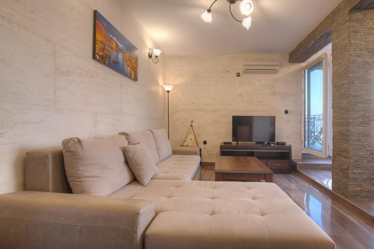Apartment Dzaleta Sveti Stefan Extérieur photo